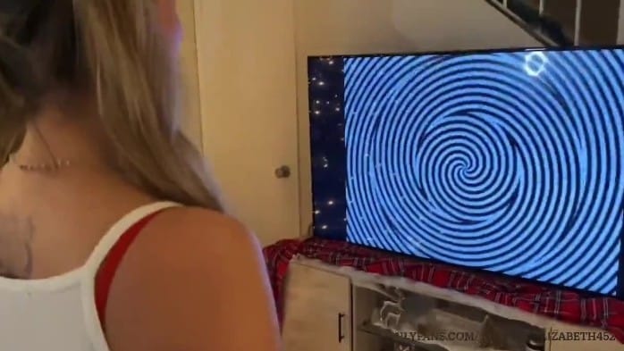 Onlyfans - Victoria Elizabeth - Victoria Seduced By Spirals