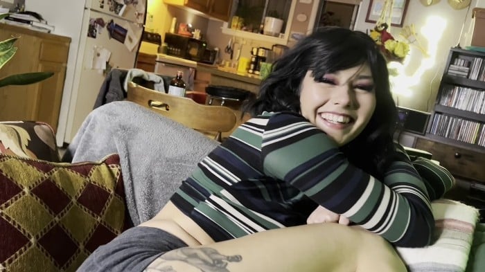 [Manyvids] Kitsune Foreplay - Dinner Date's Gassy Aftermath Face Farting, Burping, Joi
