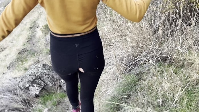 [Manyvids] Kitsune Foreplay - Gassy Hiker Girl Punishes A Terrible Date! [4K]