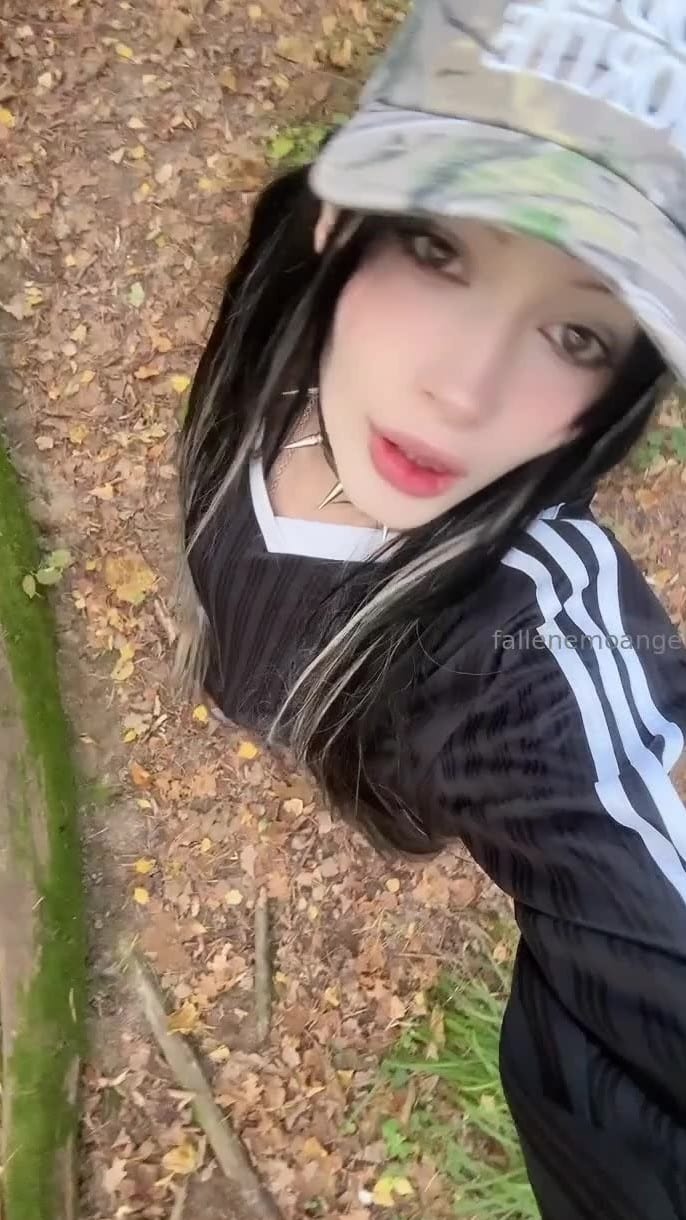[OnlyFans] Fallen Angel - 74 - 20 Vids - @fallenemoangel - 2024-08-05-2024-11-17 {camwhorders}