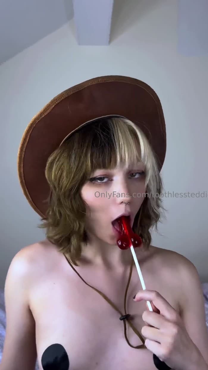 [OnlyFans] Teddie - 204 - 15 Vids - @toothlessteddie - 2022-06-08-2024-12-08 {camwhorders}